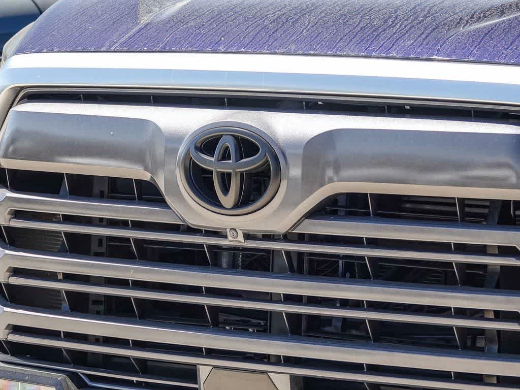 Used 2023 Toyota Tundra Limited AWD/4WD image 3