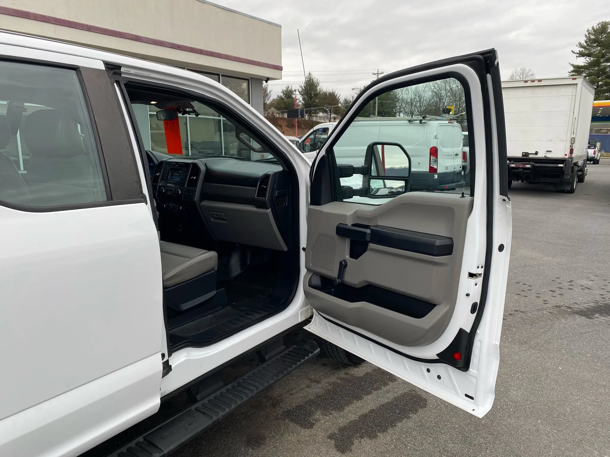 Used 2017 Ford F250 XL AWD/4WD image 21