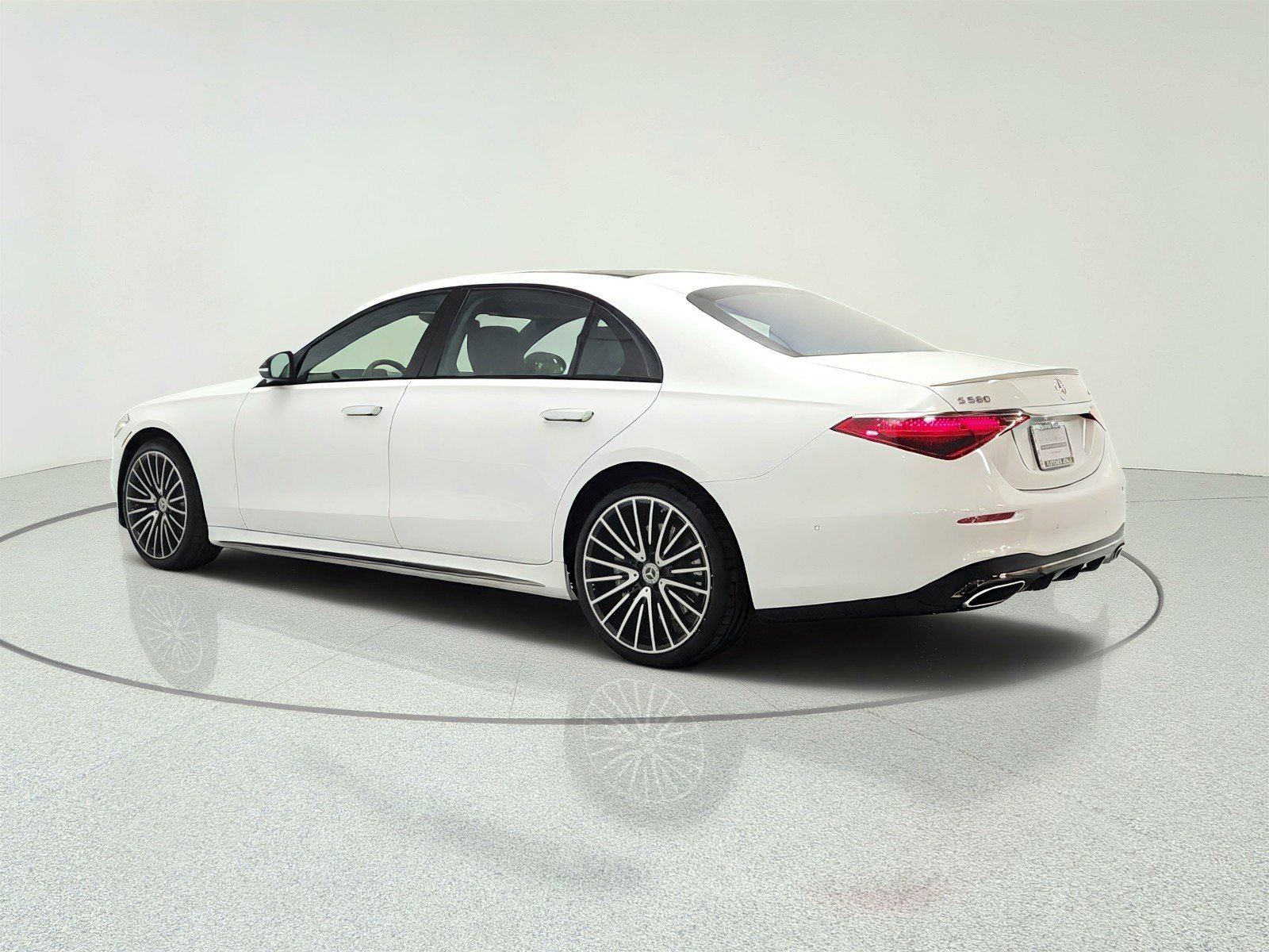 Certified 2024 Mercedes-Benz S 580 4MATIC Sedan image 7