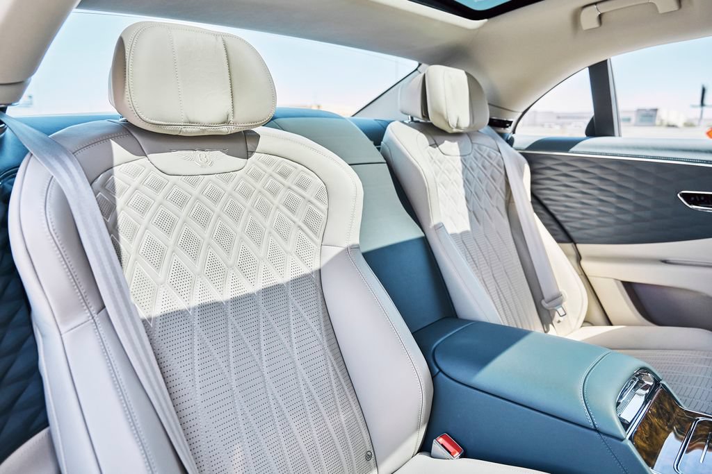 Used 2022 Bentley Flying Spur W12 AWD/4WD image 43