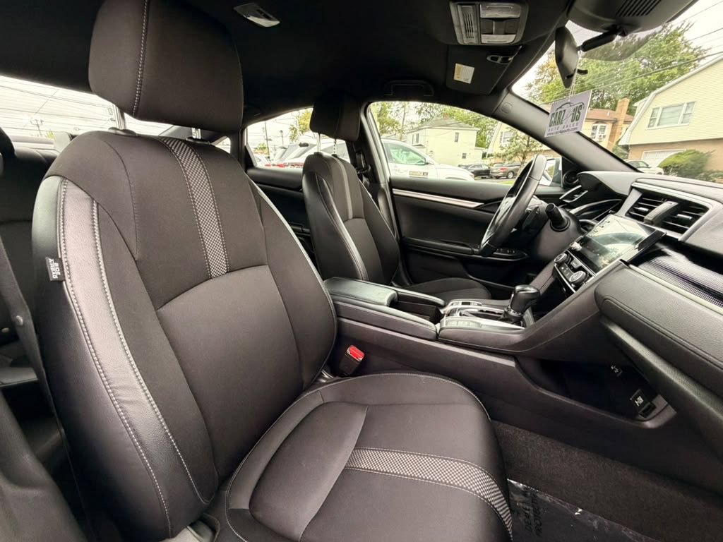 Used 2020 Honda Civic Sport image 23