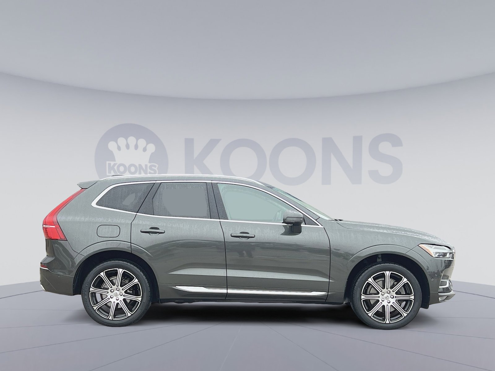 Used 2018 Volvo XC60 T6 Inscription w/ Luxury Seat Package image 8