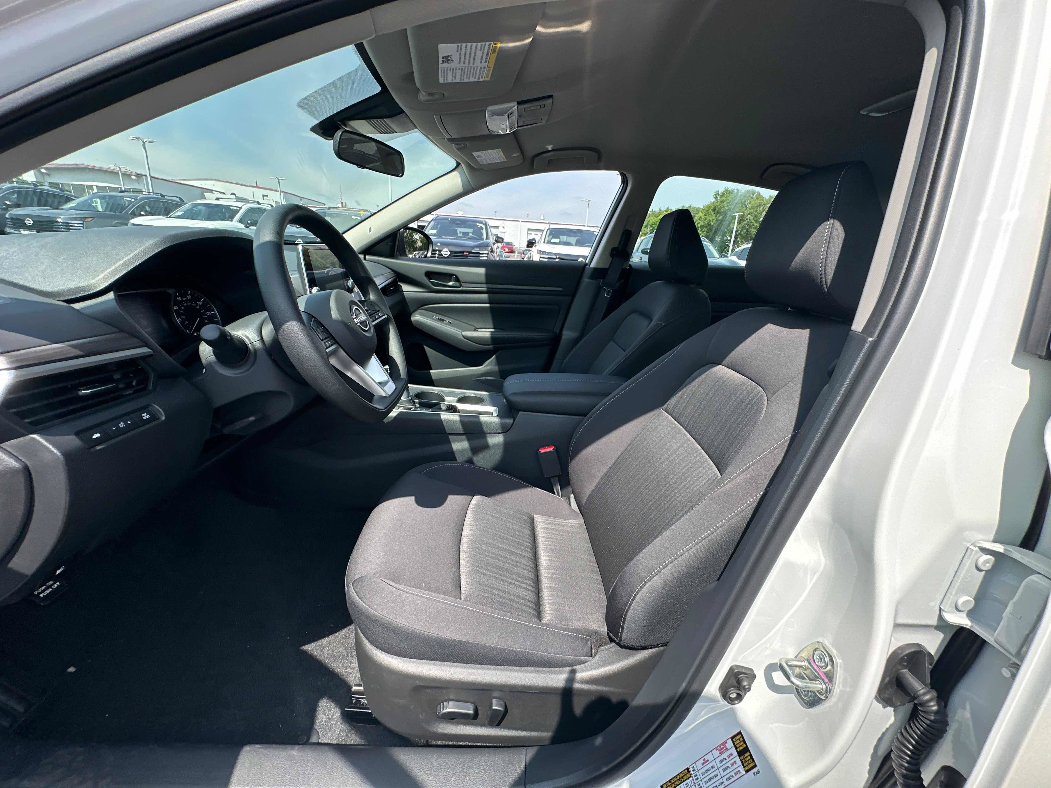 New 2026 Nissan Altima 2.5 SV FWD image 22