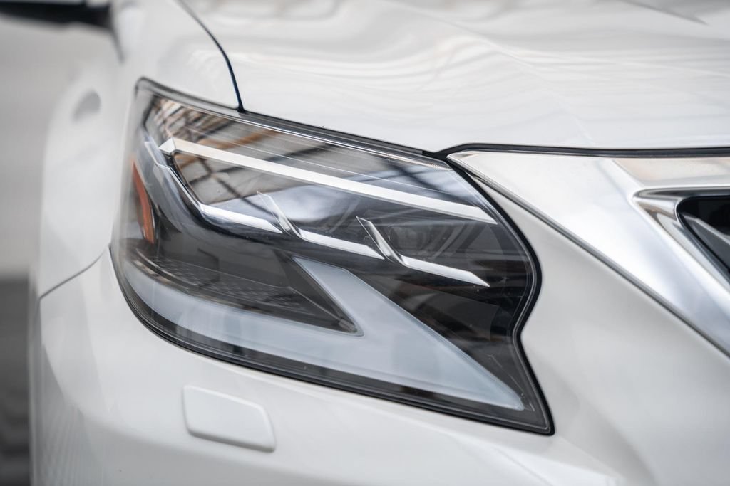 Used 2022 Lexus GX 460 Premium w/ Premium Plus Package AWD/4WD image 12