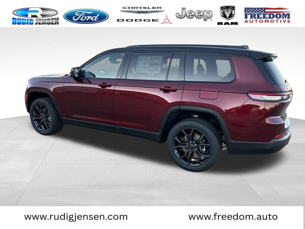 New 2025 Jeep Grand Cherokee L Limited w/ Trailer Tow Package AWD/4WD image 4
