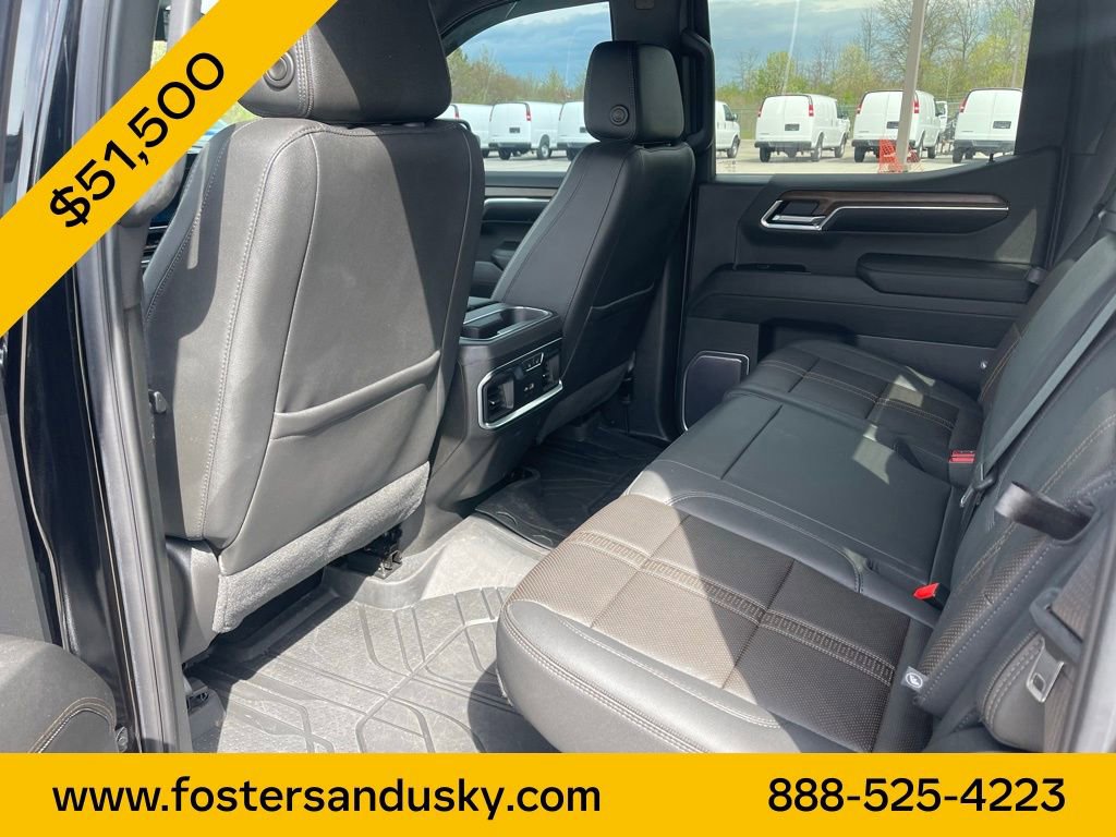 Used 2023 Chevrolet Silverado 1500 High Country w/ High Country Premium Package AWD/4WD image 15