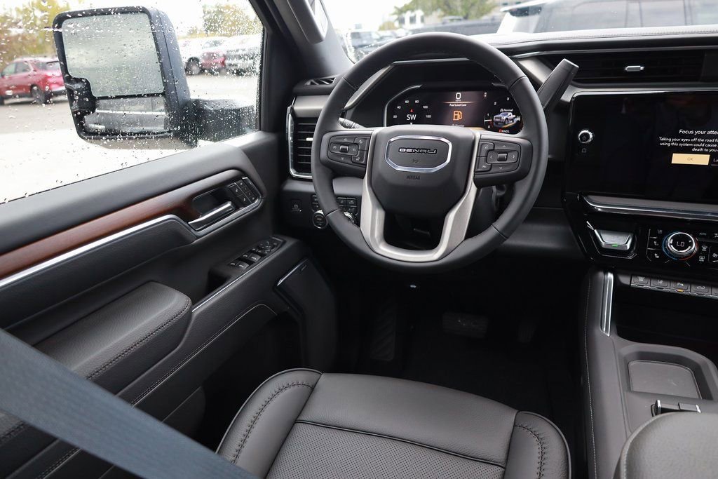 New 2026 GMC Sierra 3500 Denali w/ Technology Package image 19