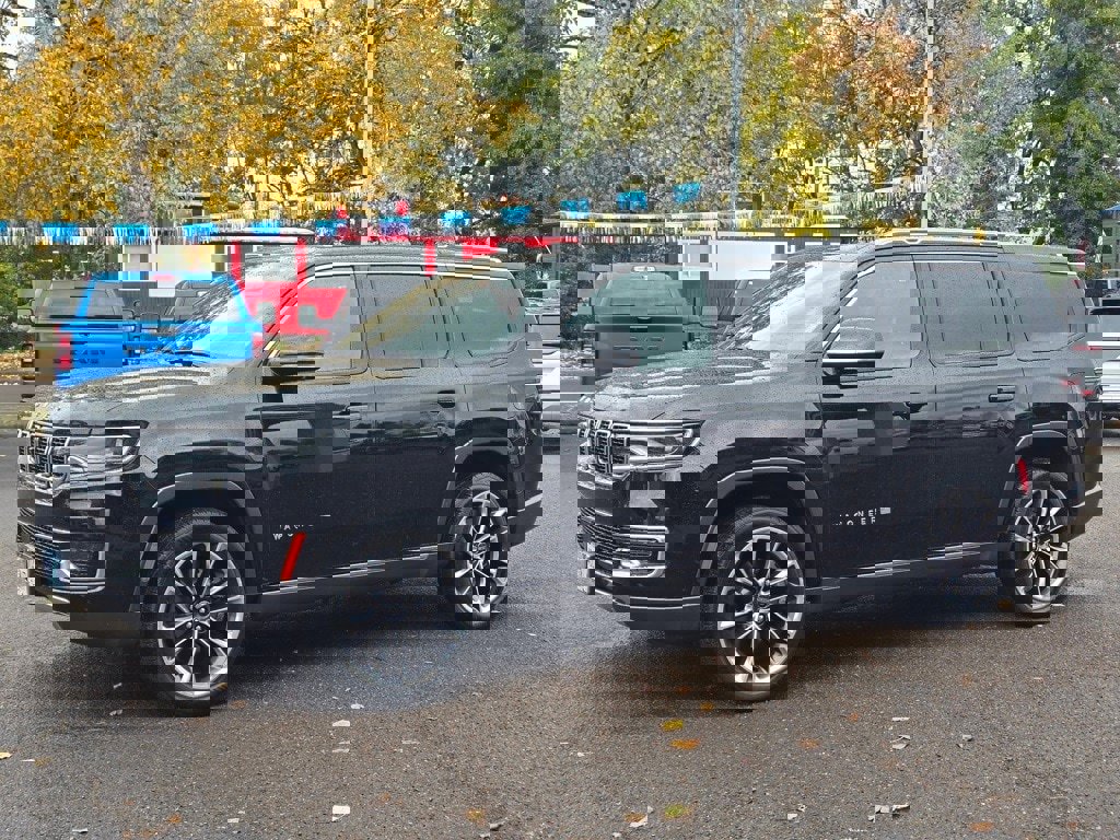 Used 2022 Jeep Wagoneer Series III w/ Premium Group I image 42