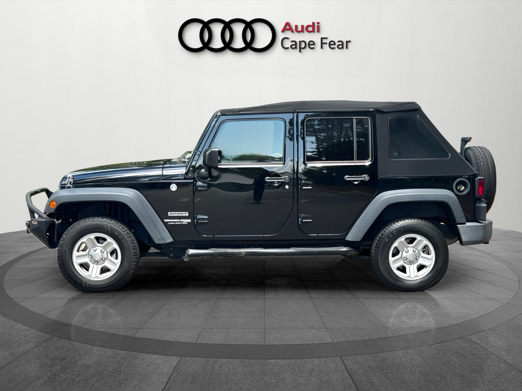 Used 2018 Jeep Wrangler Unlimited Sport AWD/4WD image 2