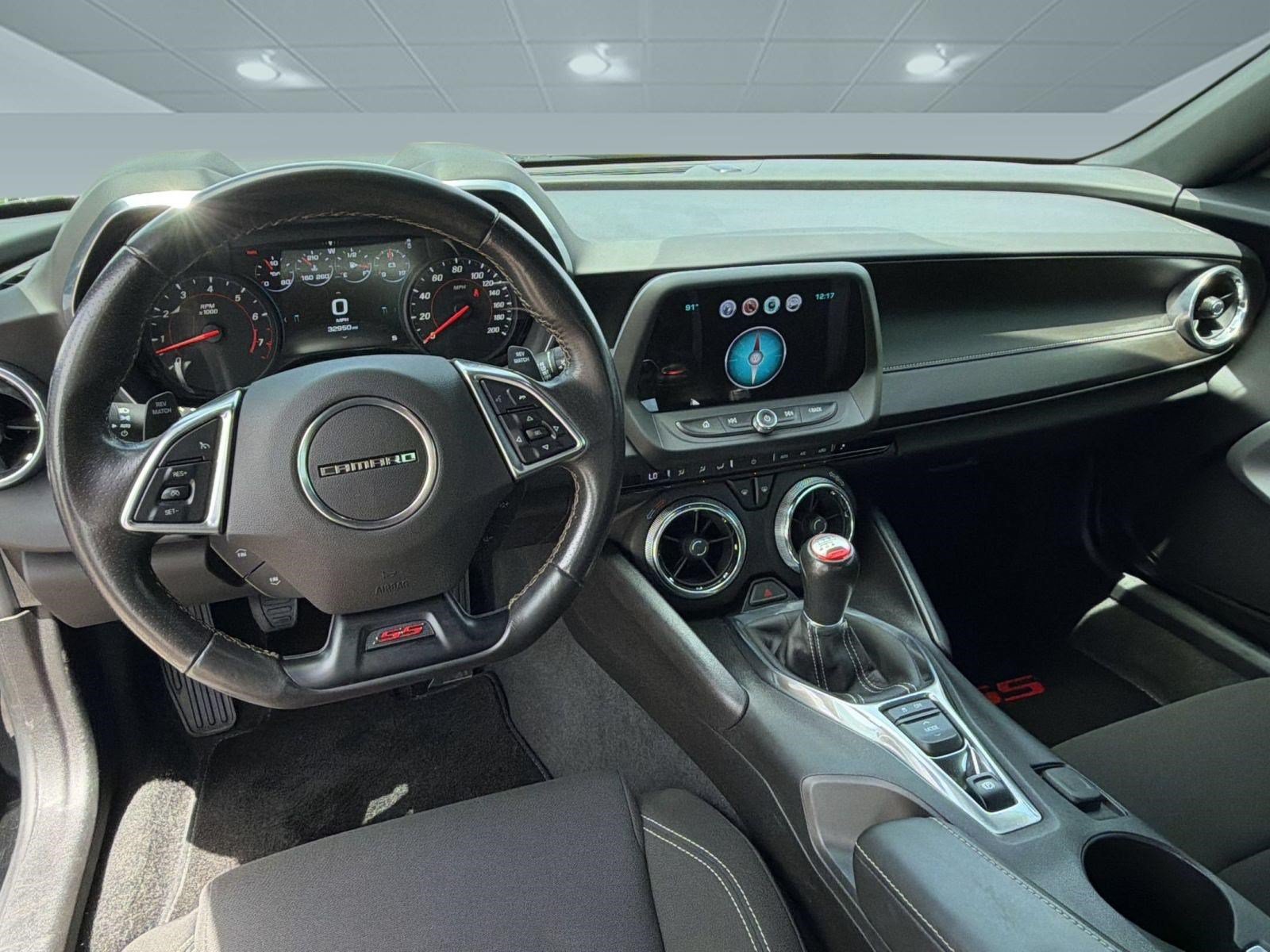 Used 2018 Chevrolet Camaro SS RWD image 23