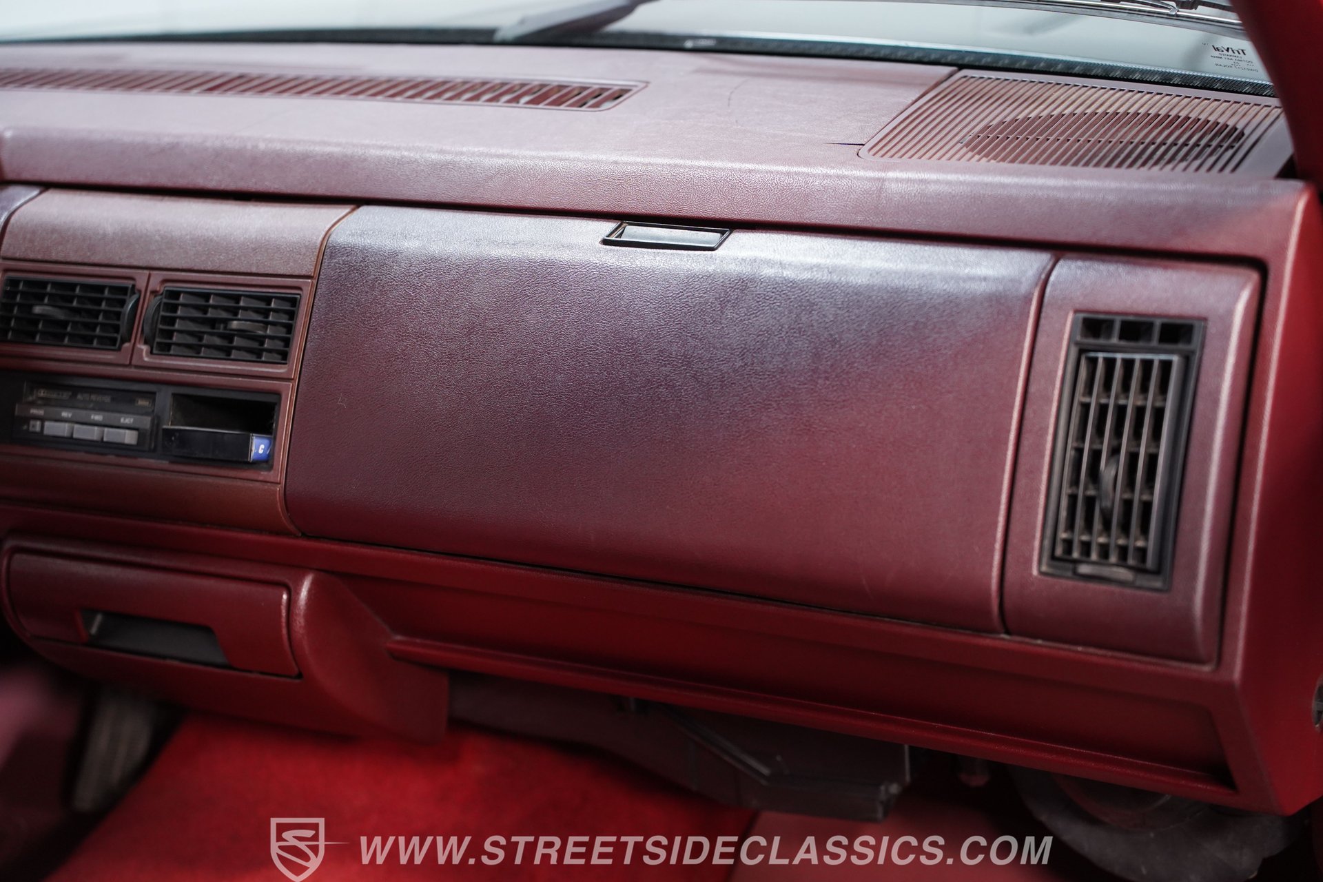 Used 1994 Chevrolet Silverado 1500 2WD Regular Cab image 38