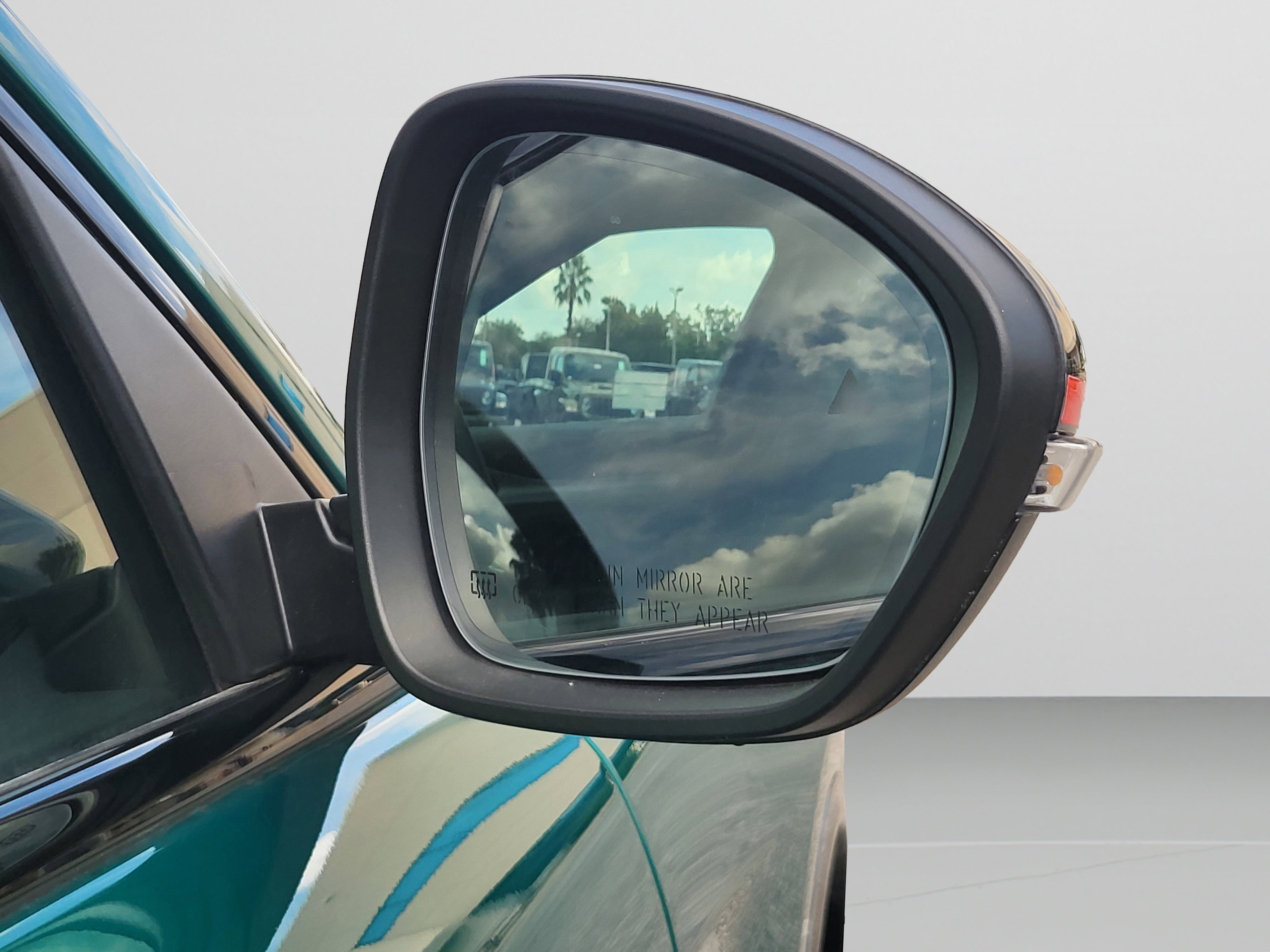 New 2025 Alfa Romeo Stelvio Sprint image 67