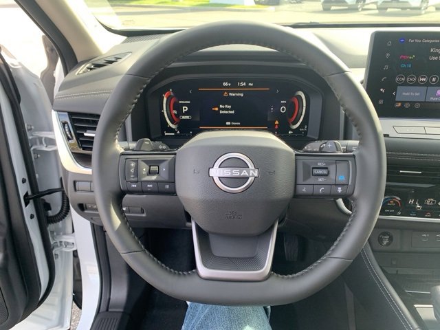 New 2026 Nissan Rogue Platinum image 24