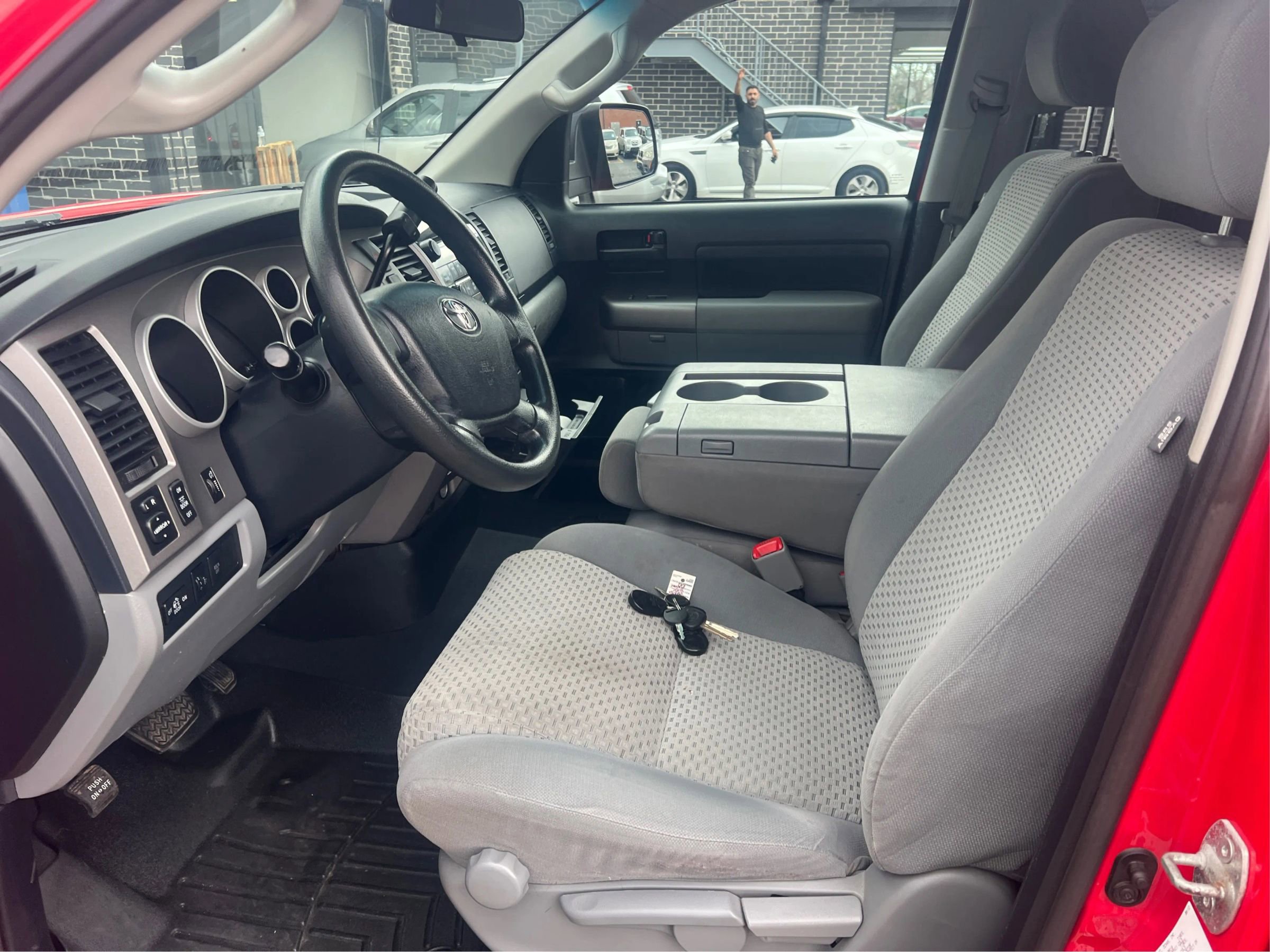 Used 2012 Toyota Tundra 4x4 Double Cab w/ Tow Pkg image 10