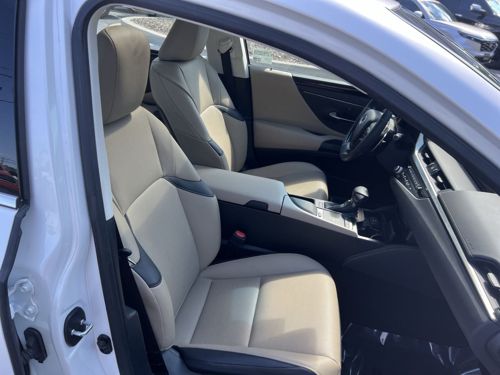 Used 2021 Lexus ES 350 w/ Premium Package FWD image 27