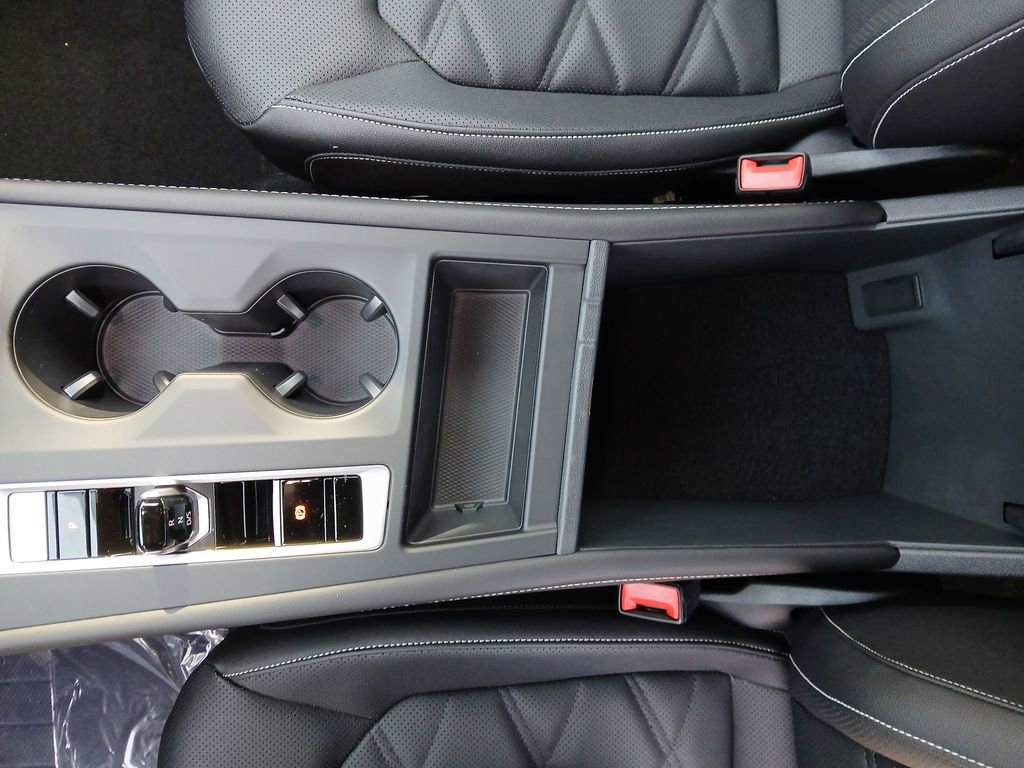 New 2026 Volkswagen Atlas SE image 24