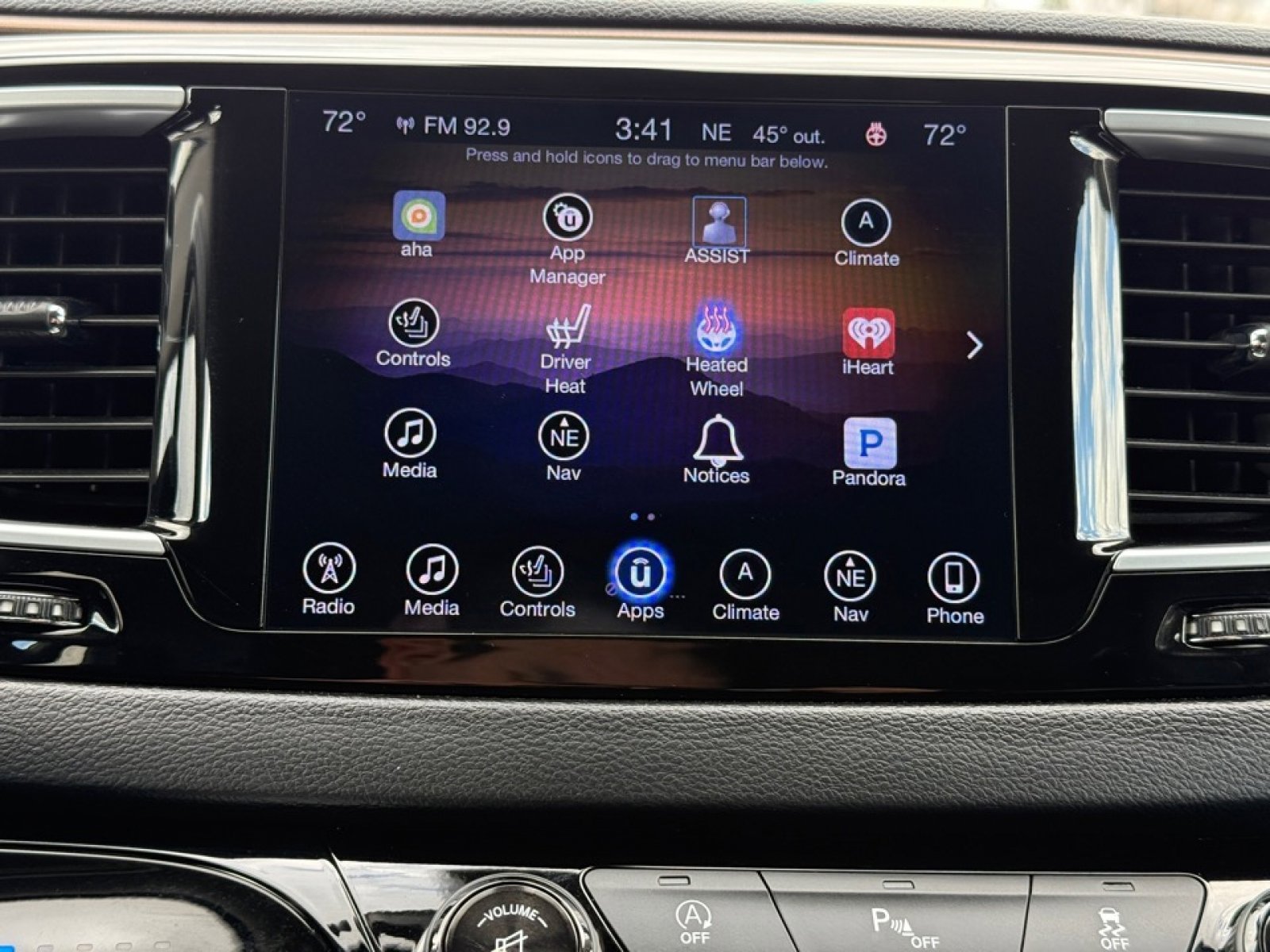 Used 2017 Chrysler Pacifica Touring-L Plus image 16