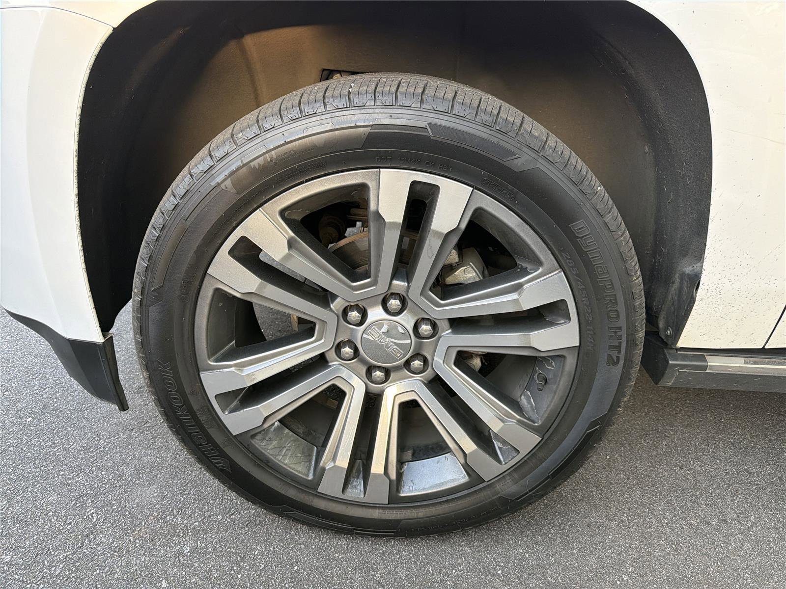 Used 2018 GMC Yukon Denali w/ Denali Ultimate Package image 7