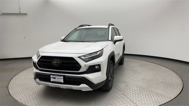 Used 2024 Toyota RAV4 Adventure image 7