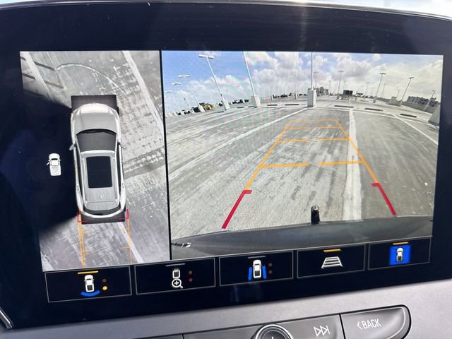 Used 2023 Chevrolet Blazer Premier w/ Driver Confidence II Package image 17