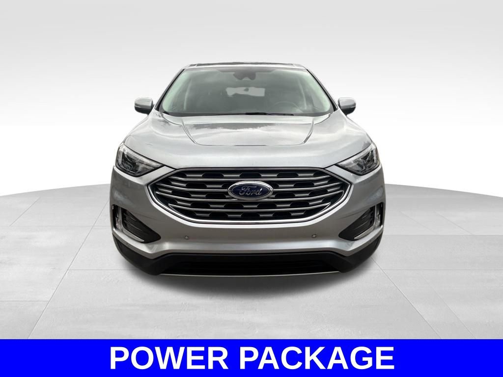 Used 2022 Ford Edge Titanium image 9