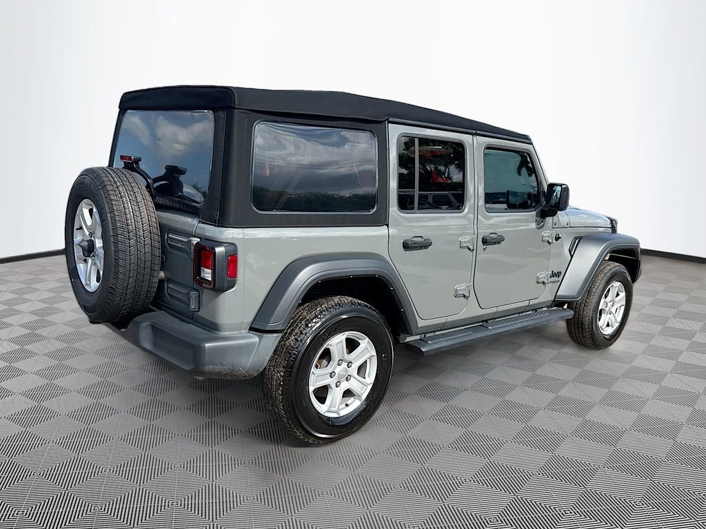 Used 2022 Jeep Wrangler Unlimited Sport AWD/4WD image 6