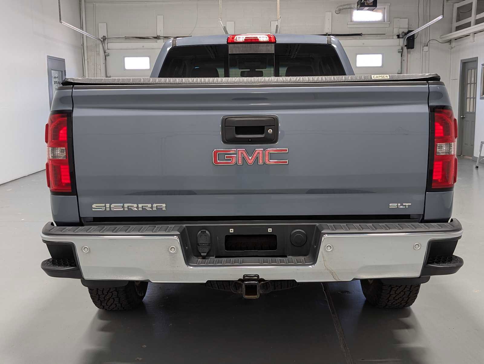 Used 2015 GMC Sierra 1500 SLT w/ SLT Preferred Package AWD/4WD image 9