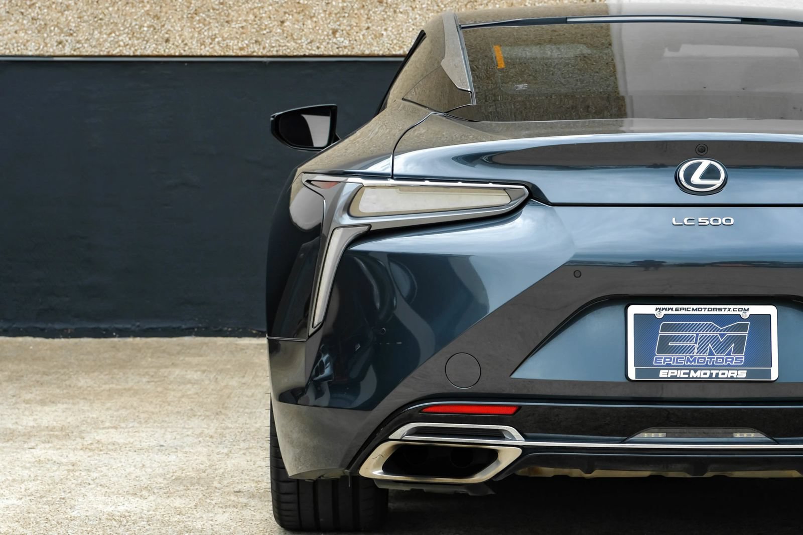 Used 2018 Lexus LC 500 Coupe w/ Sport Package RWD image 35