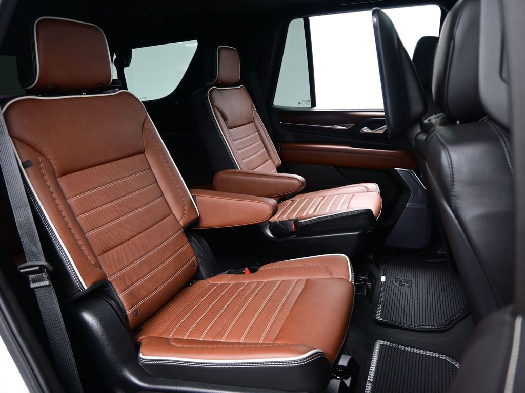 Used 2023 GMC Yukon Denali Ultimate image 39