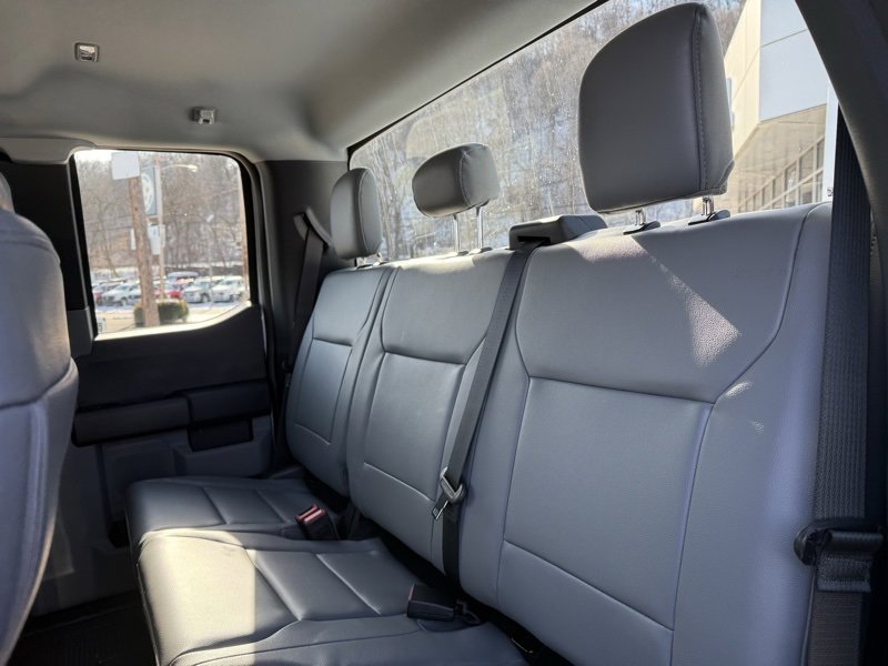 New 2025 Ford F250 XL w/ XL Off-Road Package image 18