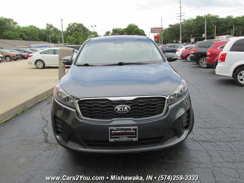 Used 2020 Kia Sorento AWD V6 image 2