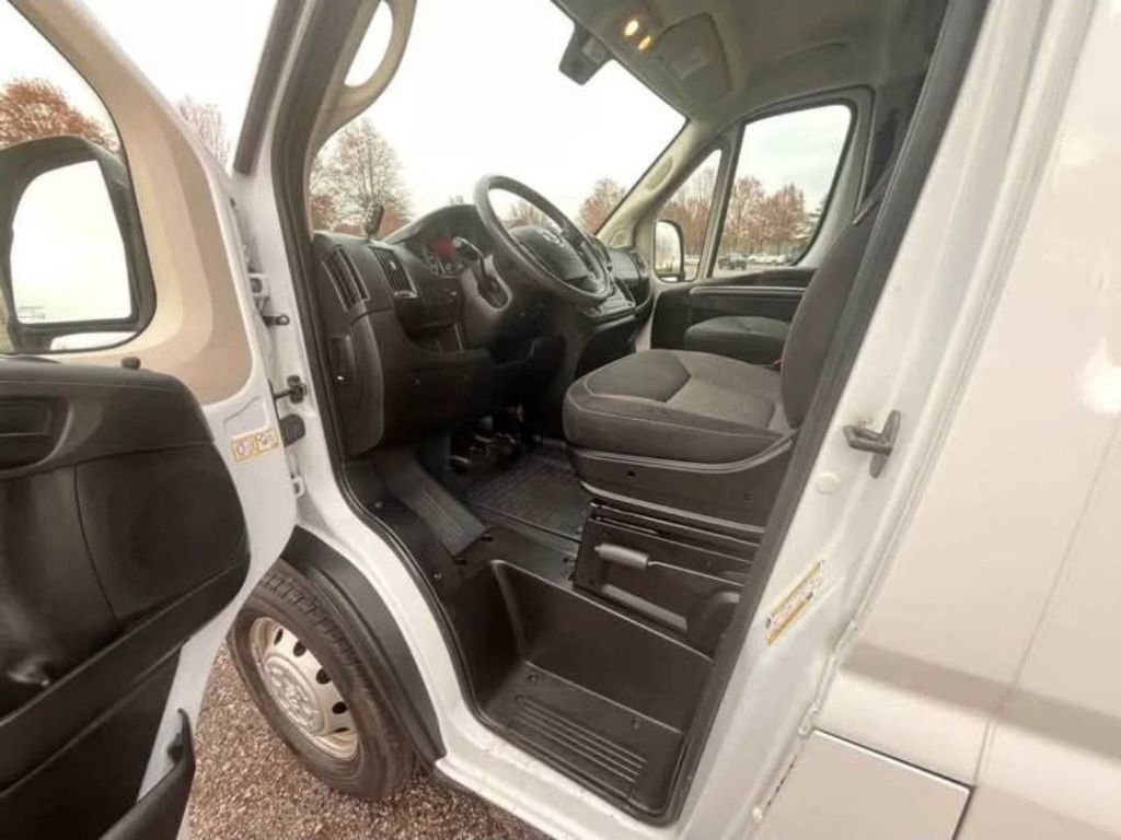 Used 2021 RAM ProMaster 2500 image 10
