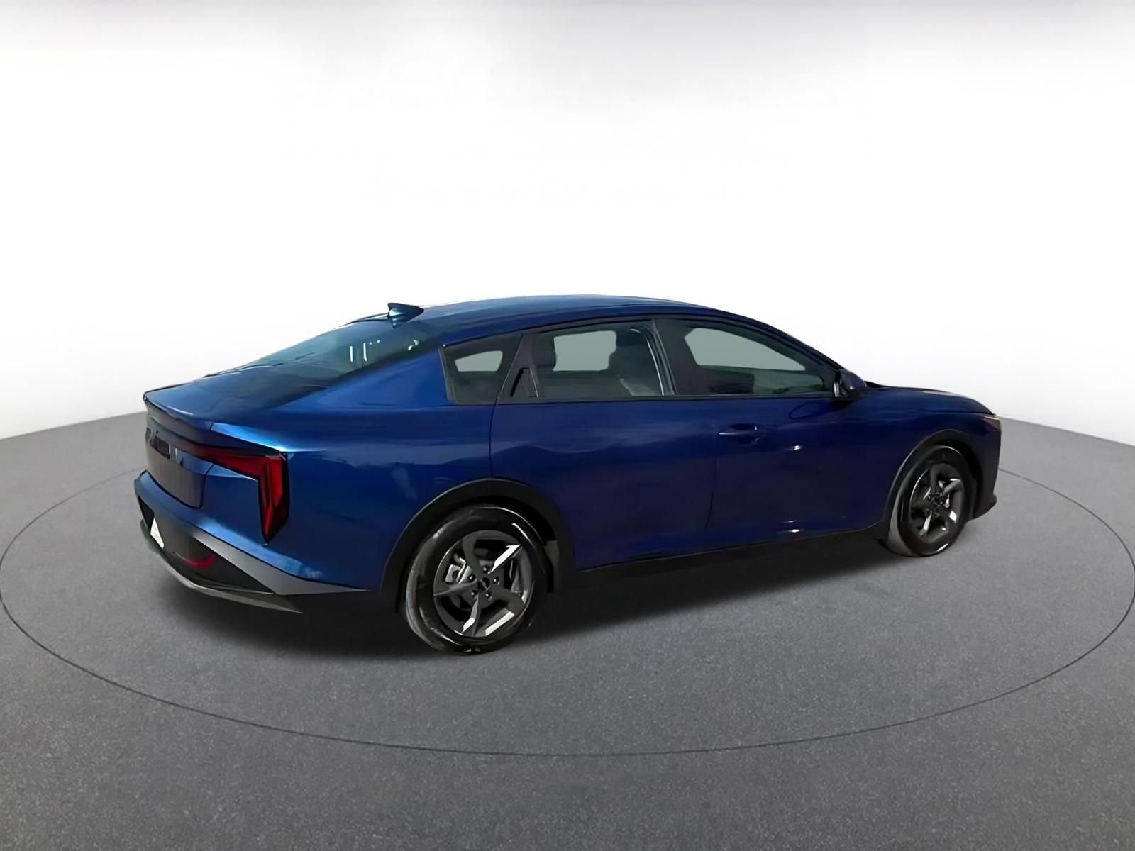 Used 2025 Kia K4 FWD image 14