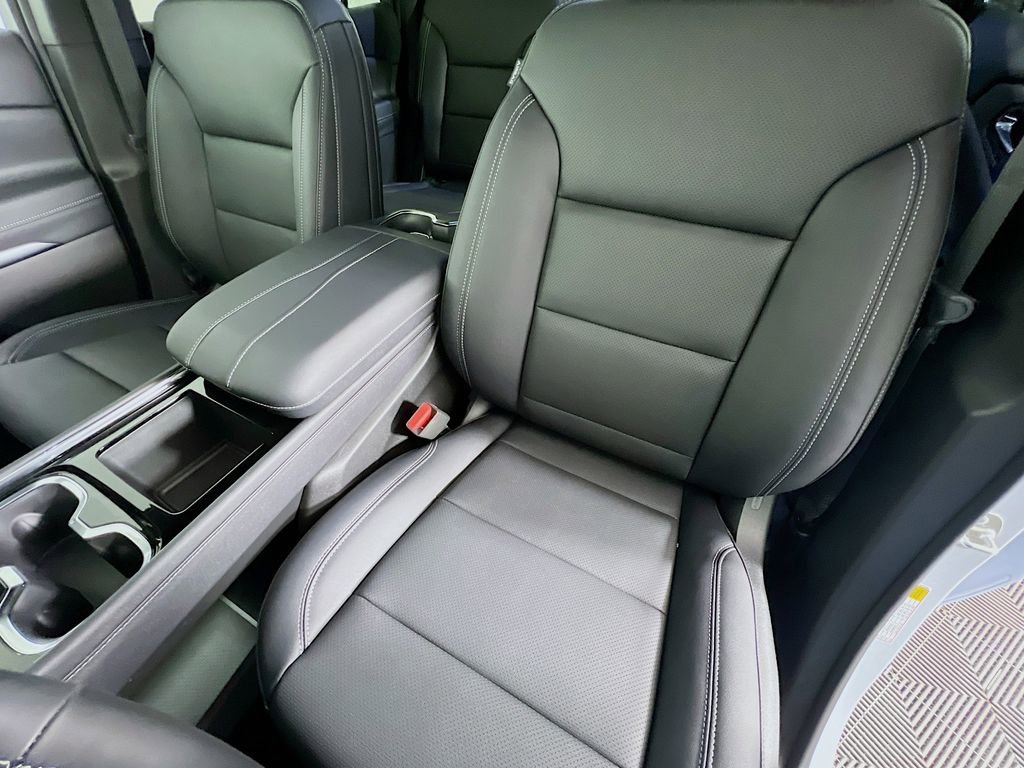 New 2026 Chevrolet Traverse LT w/ Driver Confidence Package image 21