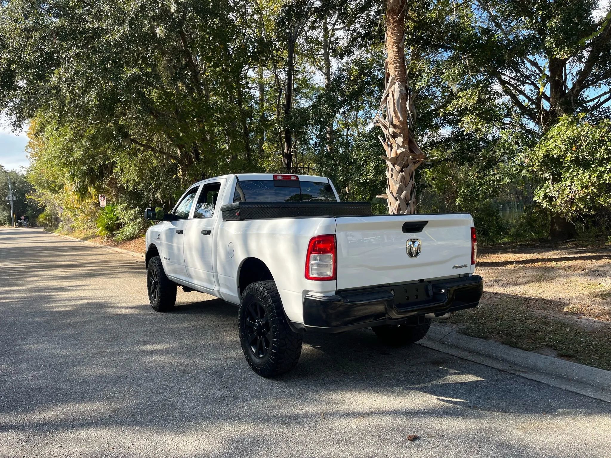 Used 2022 RAM 2500 Tradesman image 11