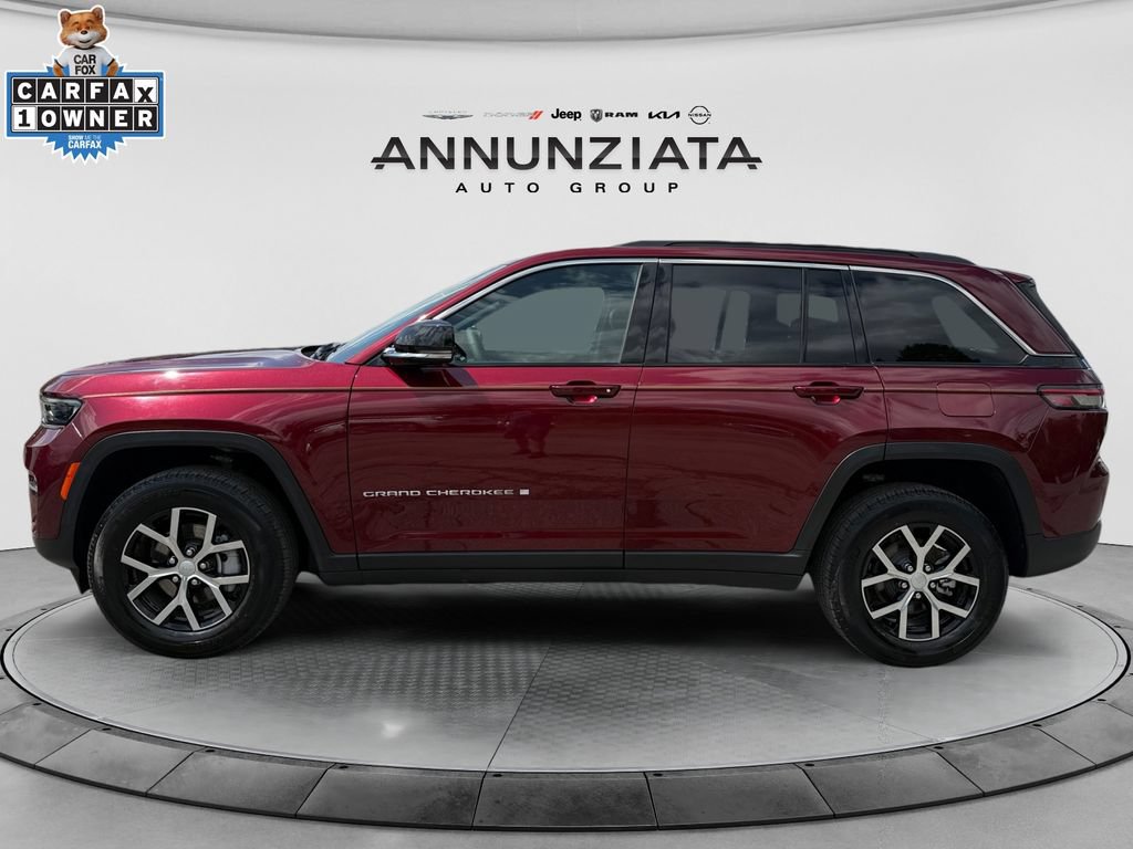 Used 2025 Jeep Grand Cherokee Limited AWD/4WD image 2
