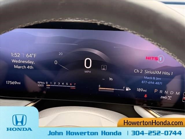 Used 2024 Buick Envision Avenir image 18