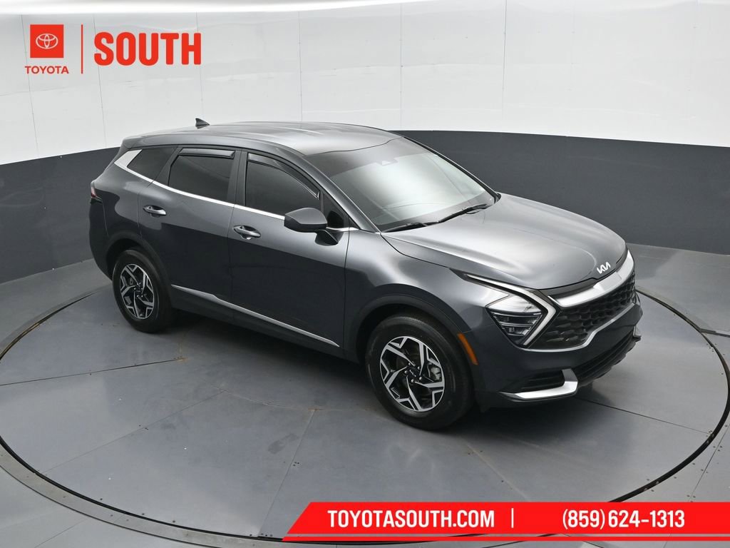 Used 2024 Kia Sportage LX image 45