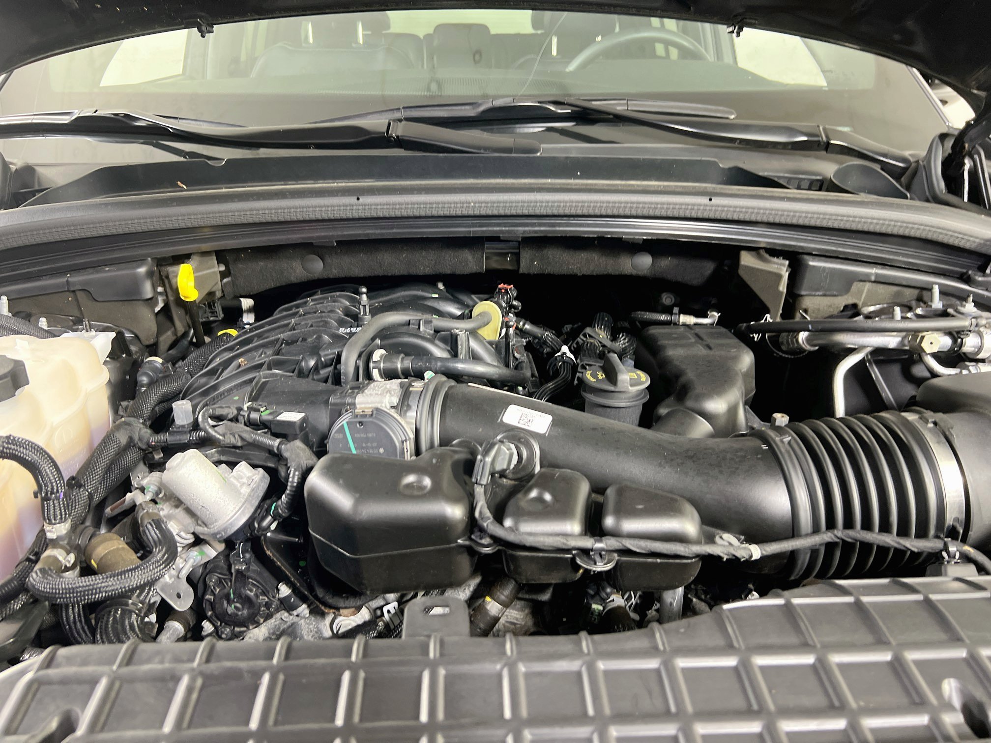 Used 2023 Jeep Grand Cherokee Altitude AWD/4WD image 29