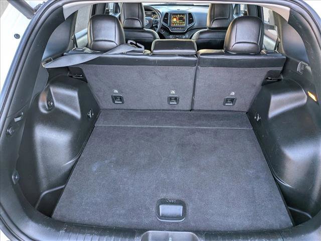 Used 2023 Jeep Cherokee Altitude Lux image 19