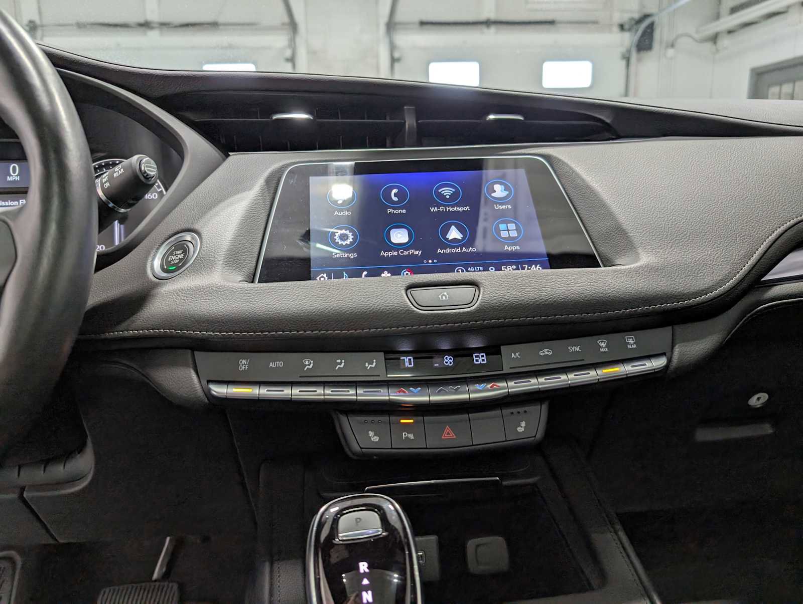 Used 2023 Cadillac XT4 Luxury w/ Cold Weather Package FWD image 34