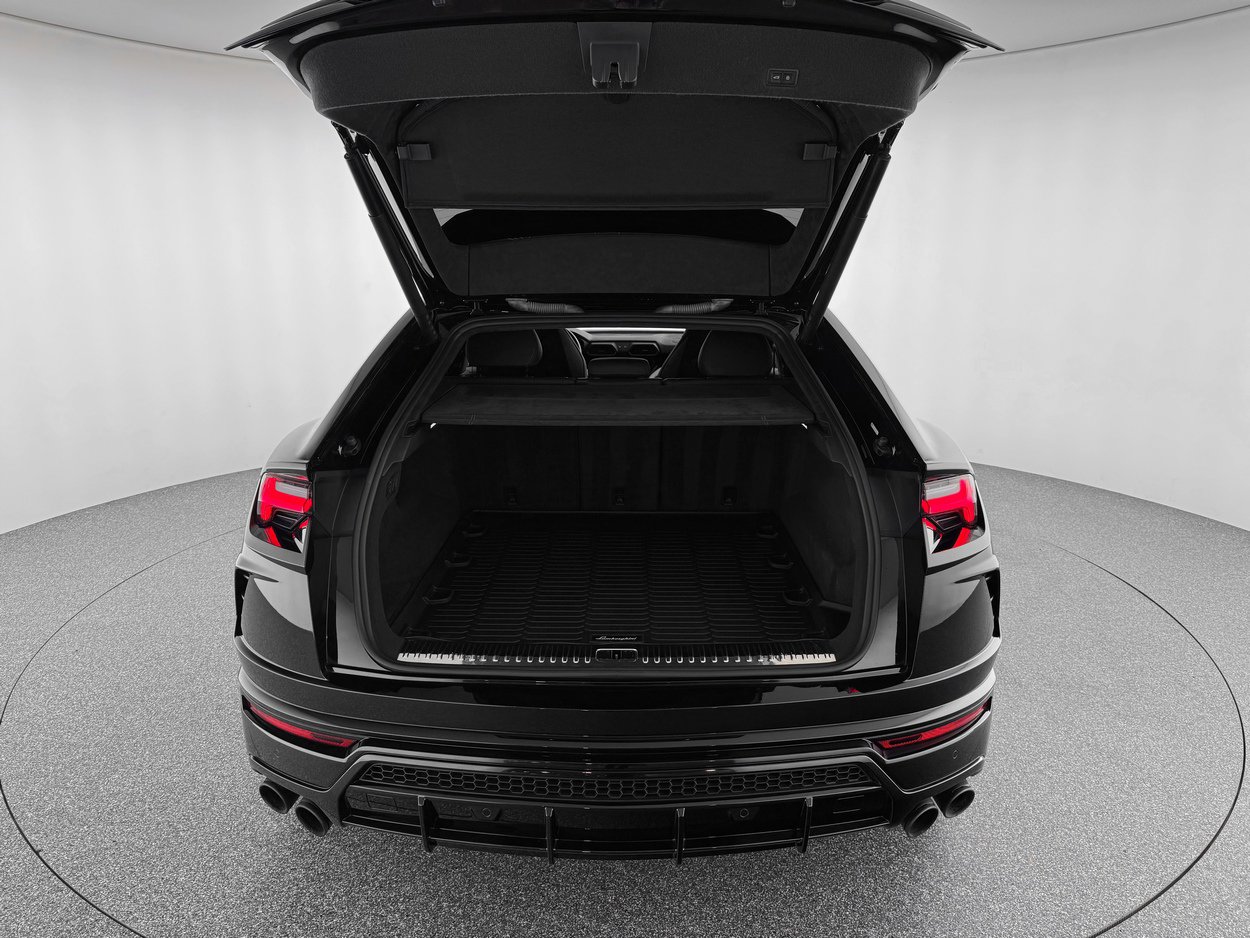 Used 2022 Lamborghini Urus image 37