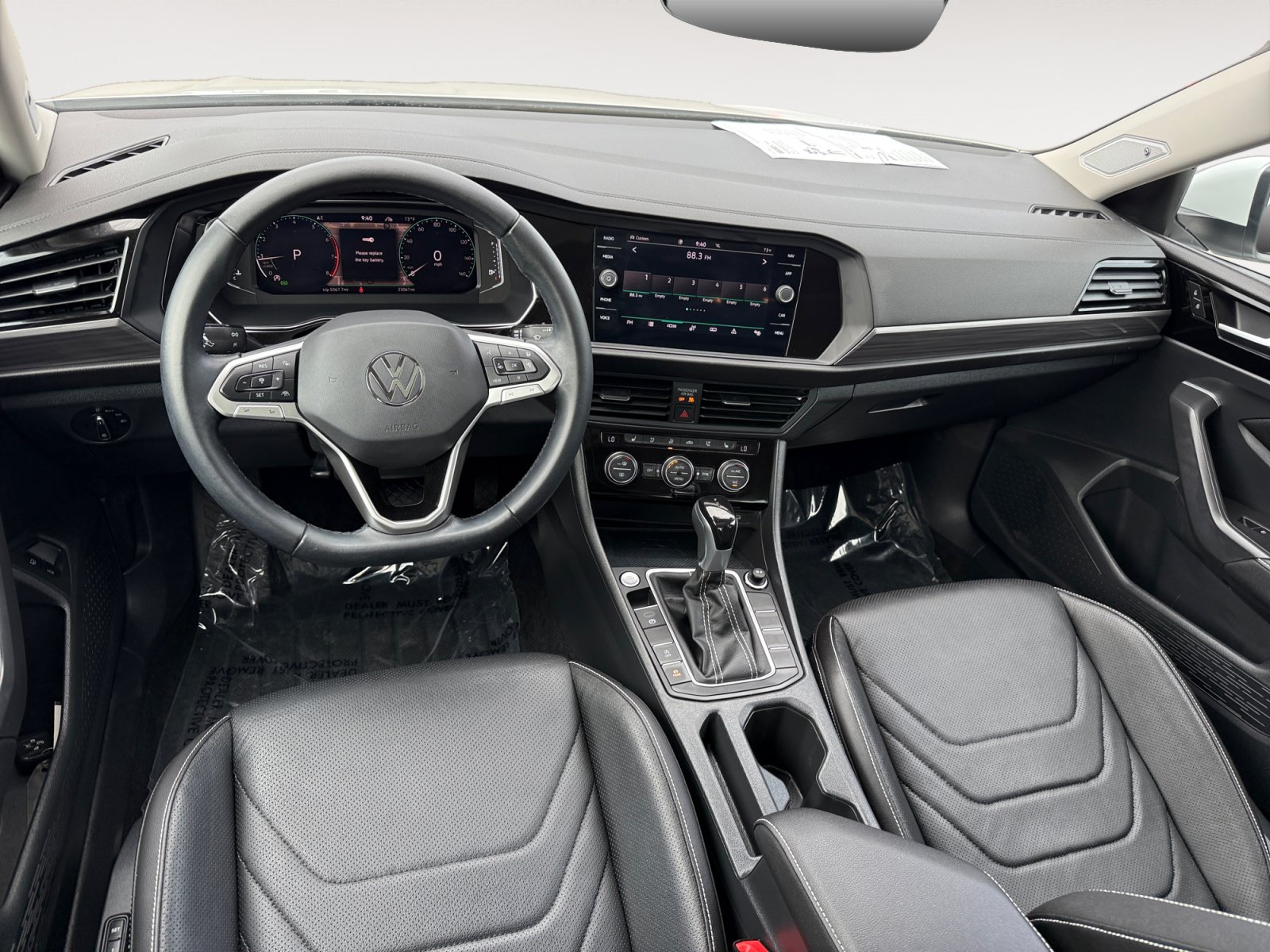 Certified 2023 Volkswagen Jetta SEL FWD image 15
