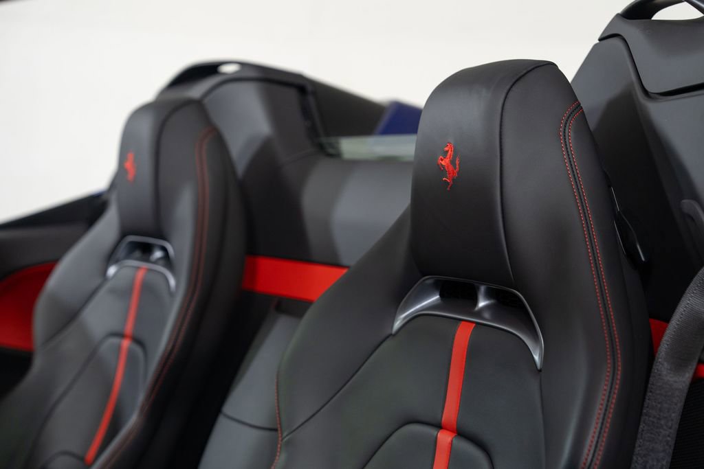 Used 2022 Ferrari SF90 Spider image 49