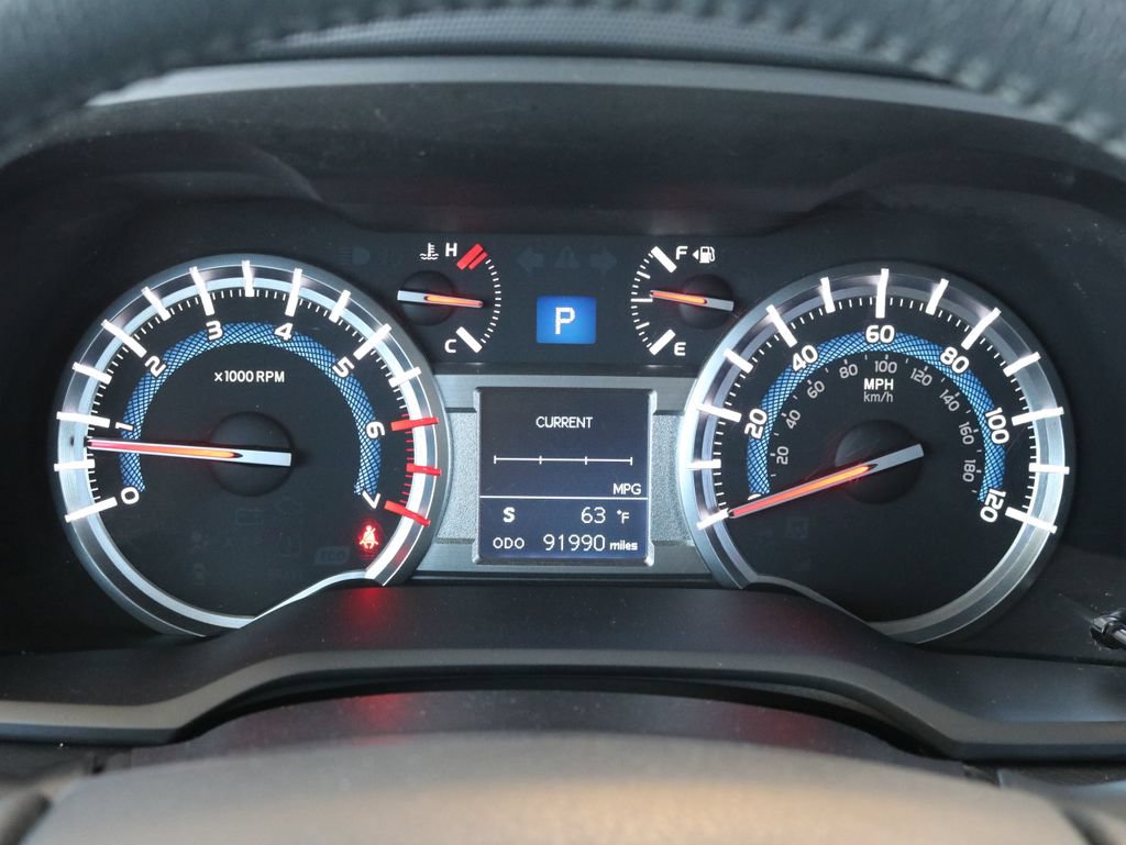 Used 2019 Toyota 4Runner SR5 AWD/4WD image 21