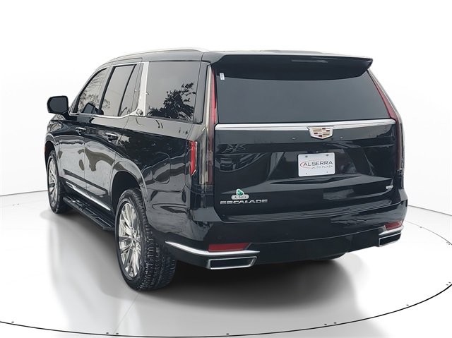 Used 2023 Cadillac Escalade Premium Luxury image 3