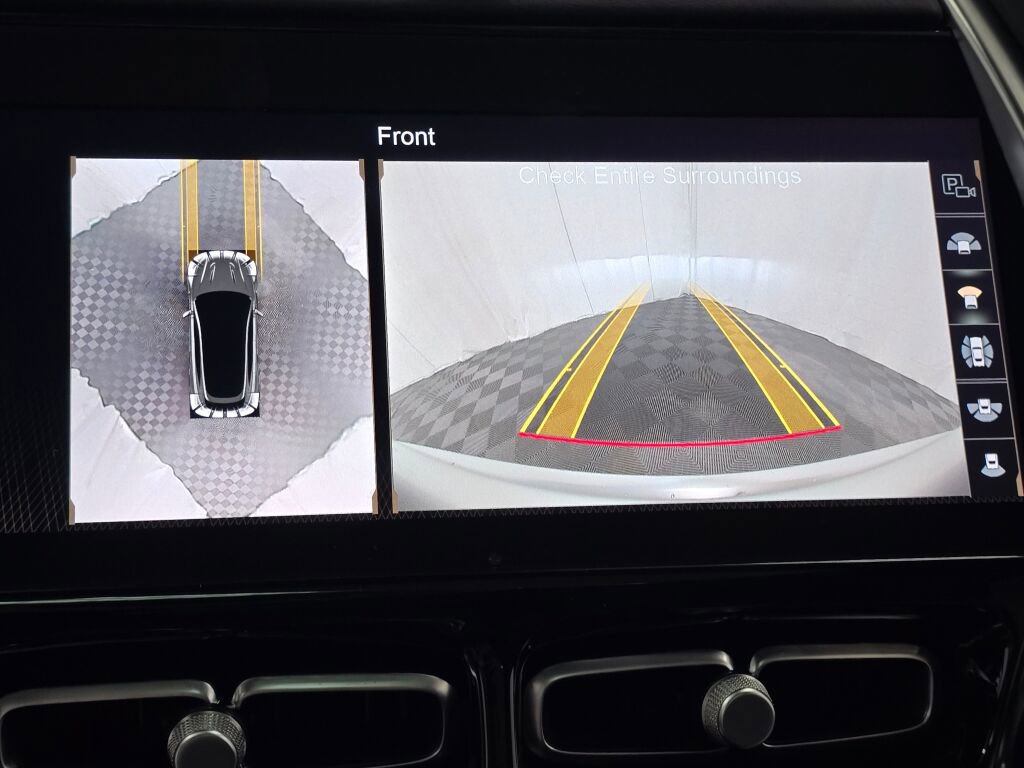 Used 2024 Aston Martin DBX 707 image 39