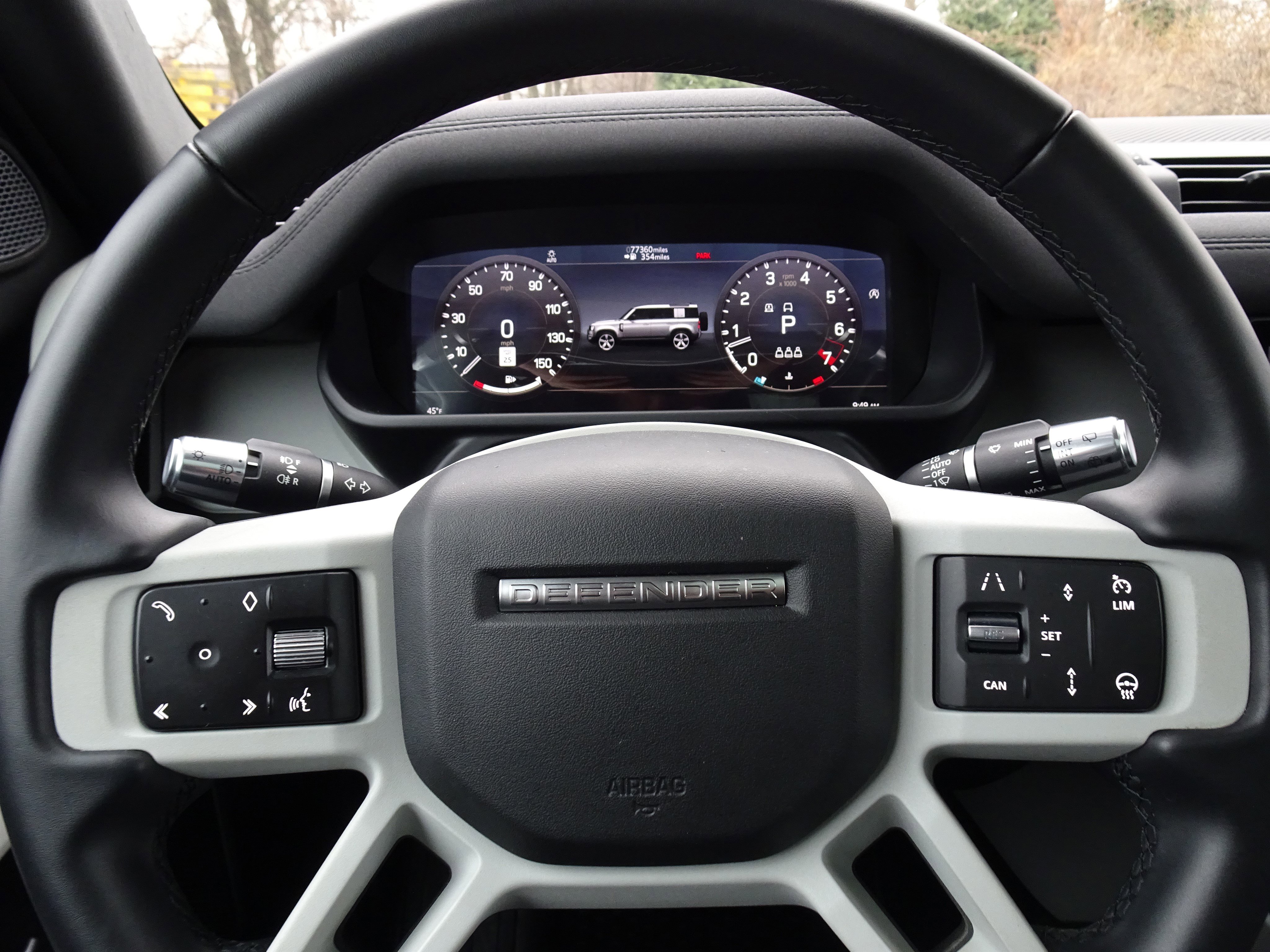 Used 2020 Land Rover Defender 110 SE image 32