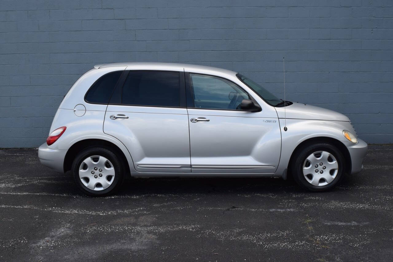 Used 2006 Chrysler PT Cruiser Touring FWD image 14