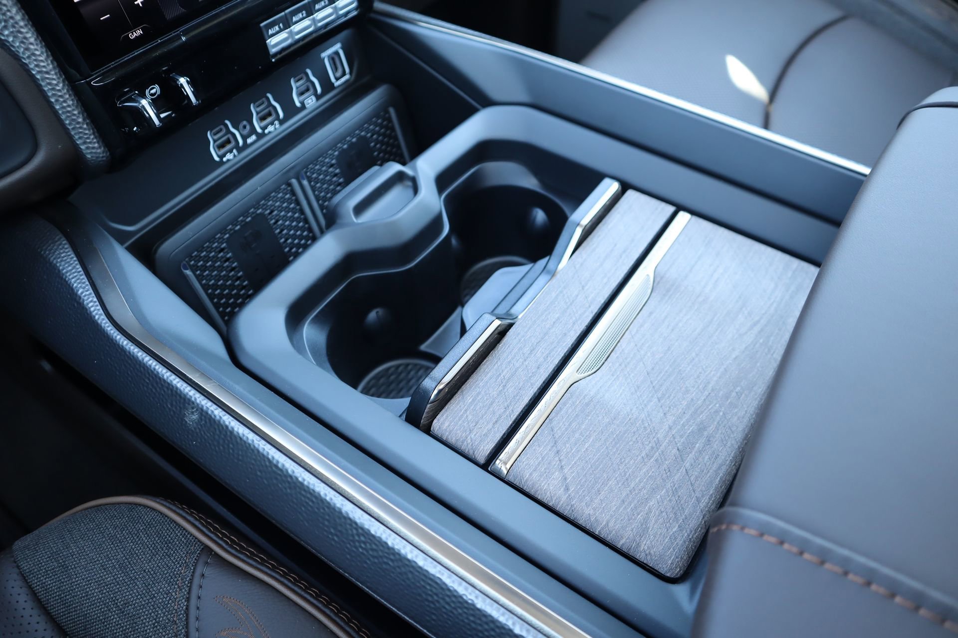 New 2026 RAM 2500 Limited image 10